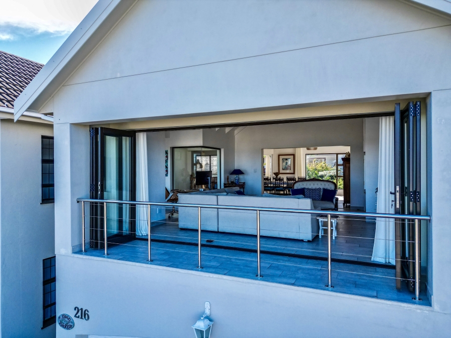 3 Bedroom Property for Sale in Voelklip Western Cape